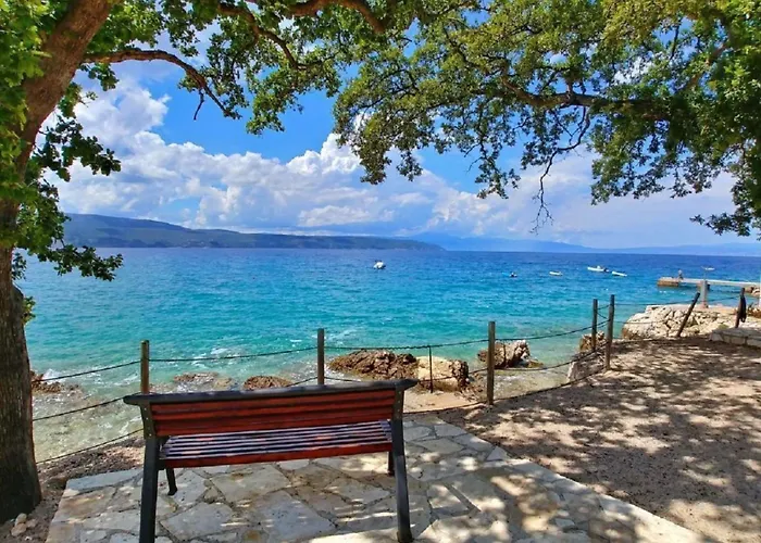 Oleandar Mit Schwimmbad Und Meerblick By Interhome Holiday home *