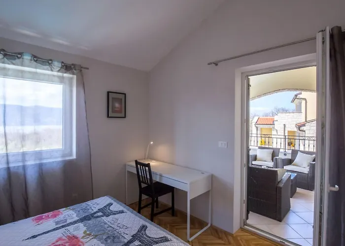 Holiday home Oleandar Mit Schwimmbad Und Meerblick By Interhome *