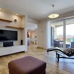 Oleandar Mit Schwimmbad Und Meerblick By Interhome Casa vacanze