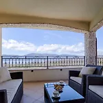 Oleandar Mit Schwimmbad Und Meerblick By Interhome Casa vacanze Brzac