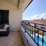 Oleandar Mit Schwimmbad Und Meerblick By Interhome Casa vacanze Brzac