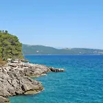 Oleandar Mit Schwimmbad Und Meerblick By Interhome Casa vacanze