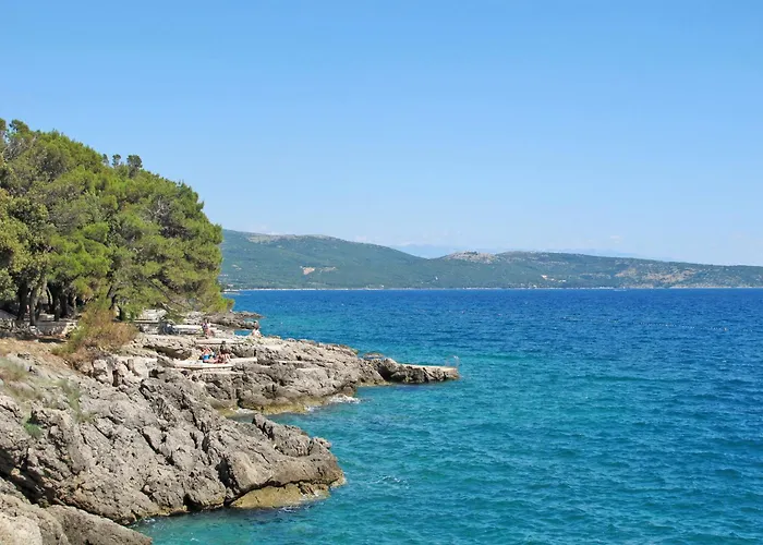 Oleandar Mit Schwimmbad Und Meerblick By Interhome بيت للعطل